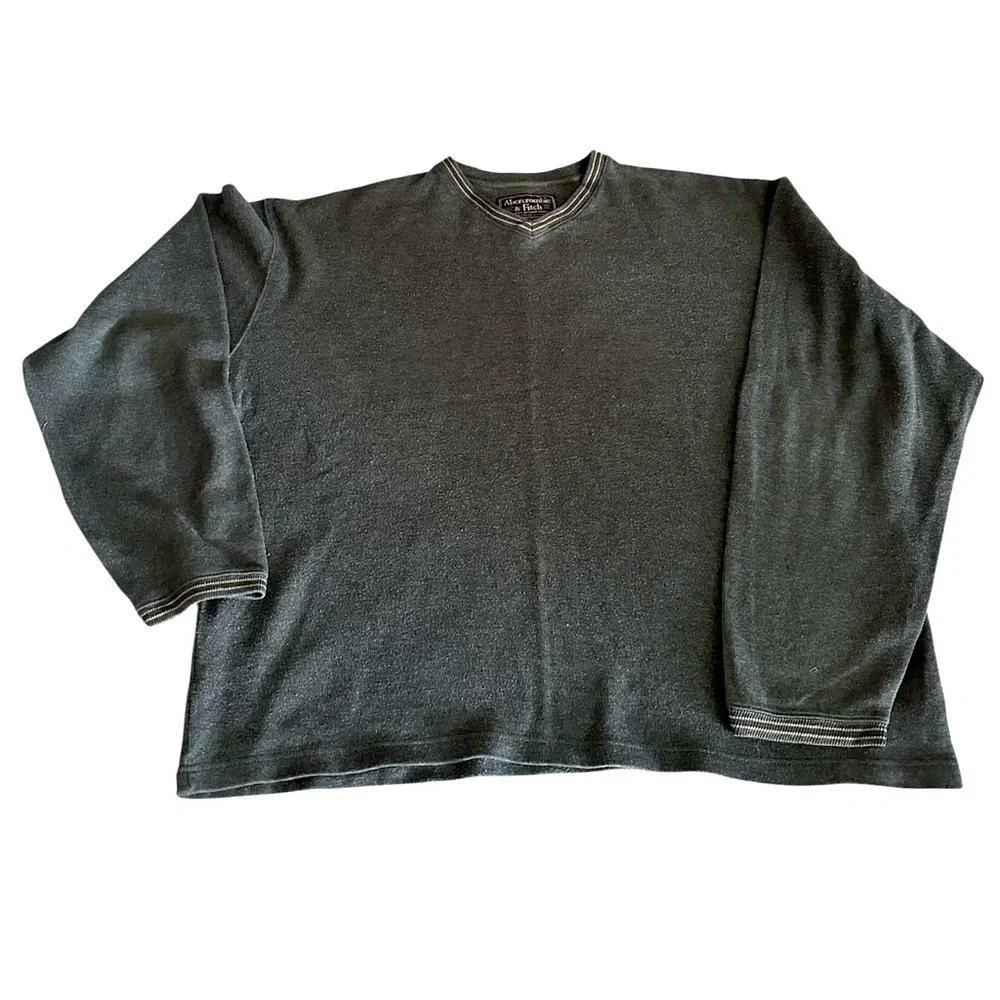 Vintage 90s Abercrombie & Fitch grey v-neck sweater. Size  XXL